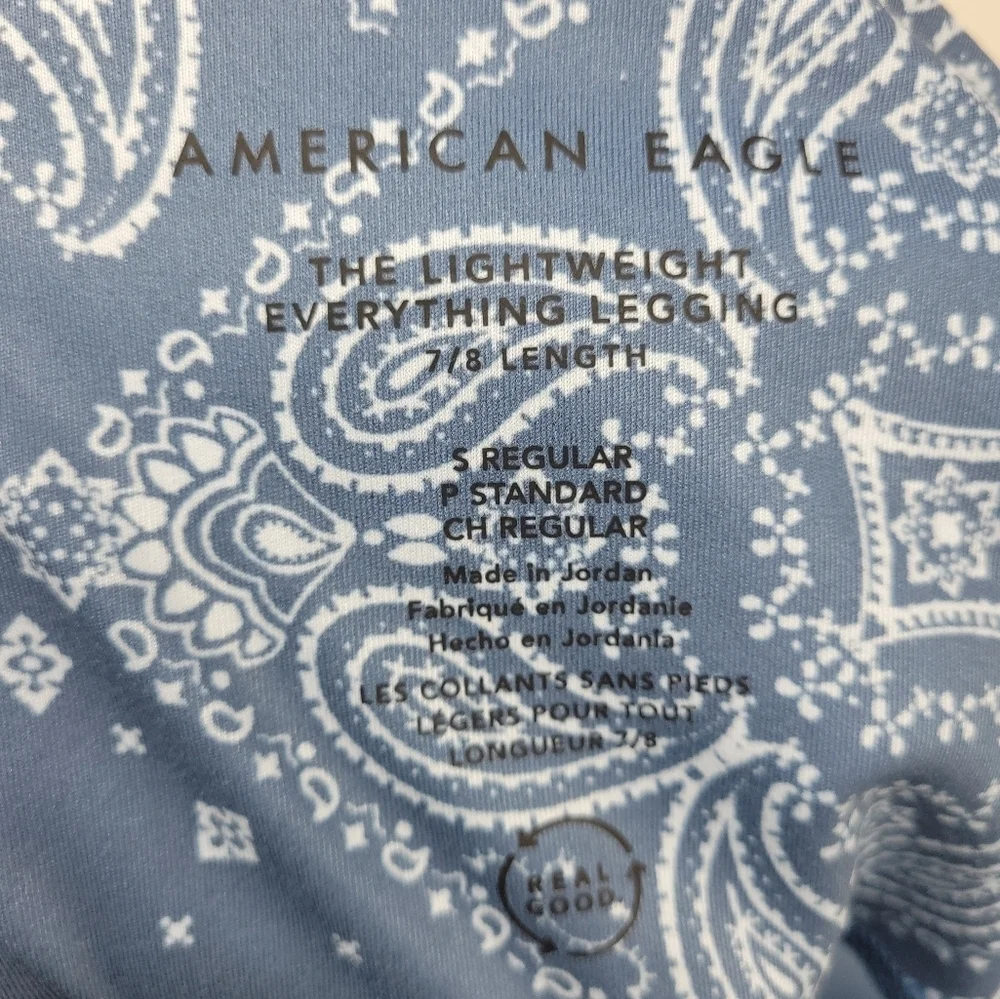 American Eagle Blue Bandana Everything Leggings  Size Small‎